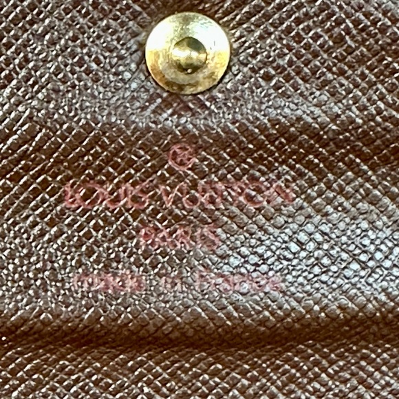 Louis Vuitton Damier Ebene Trifold Canvas Wallet - Picture 3 of 9